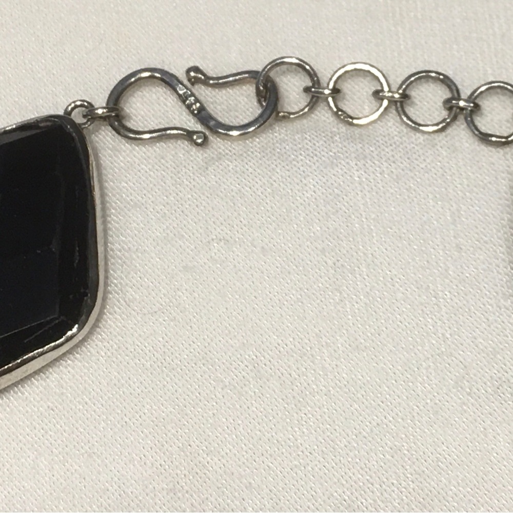 Black Onyx and Sterling Silver Necklace - Picture 4 of 4